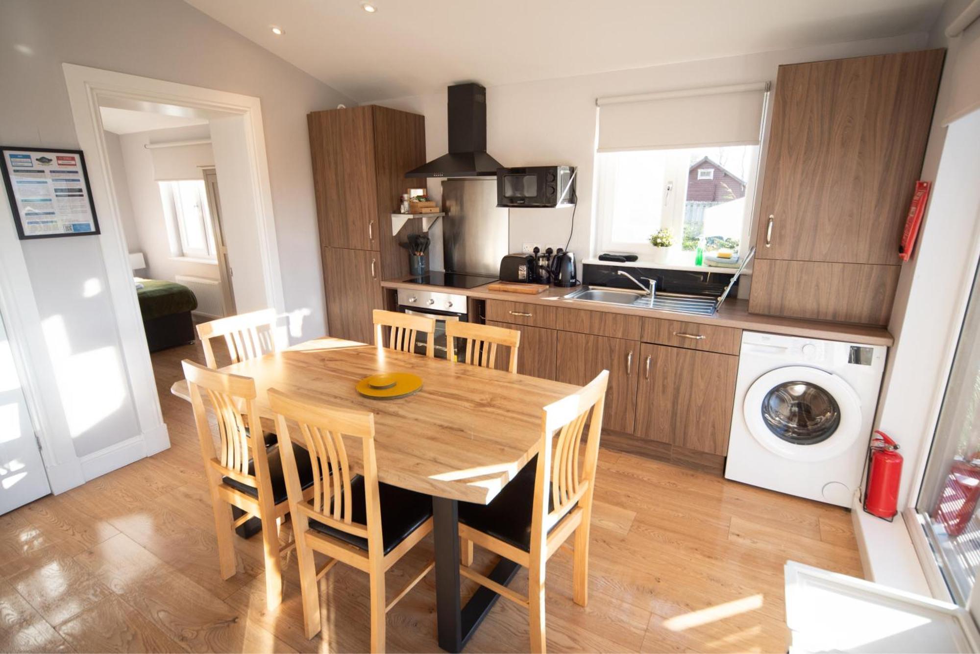 Broadford Lodges Skye Екстер'єр фото