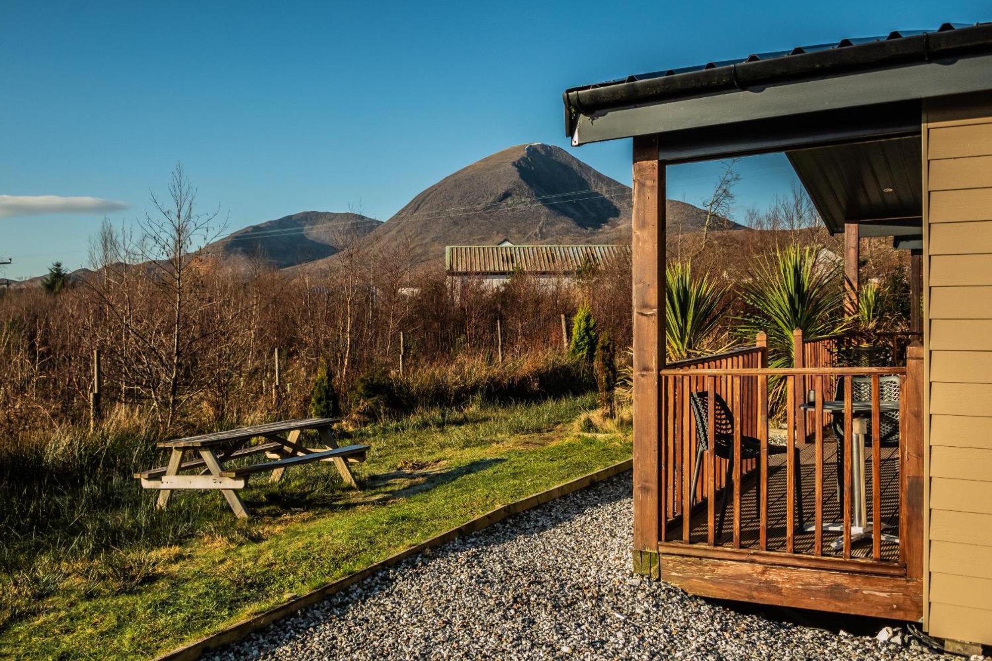 Broadford Lodges Skye Екстер'єр фото